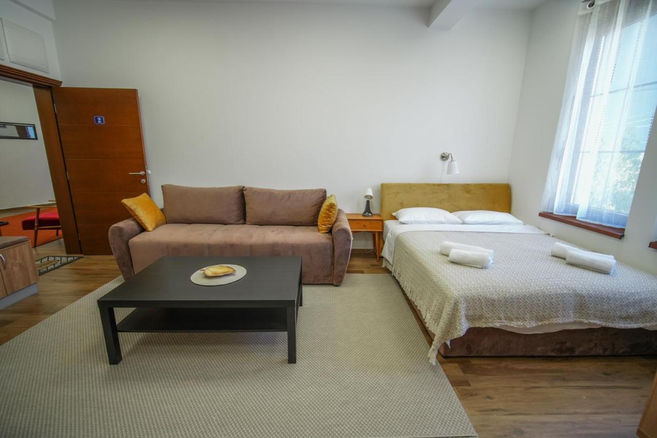 Prenociste Sole Lejlighedshotel Vranje Eksteriør billede